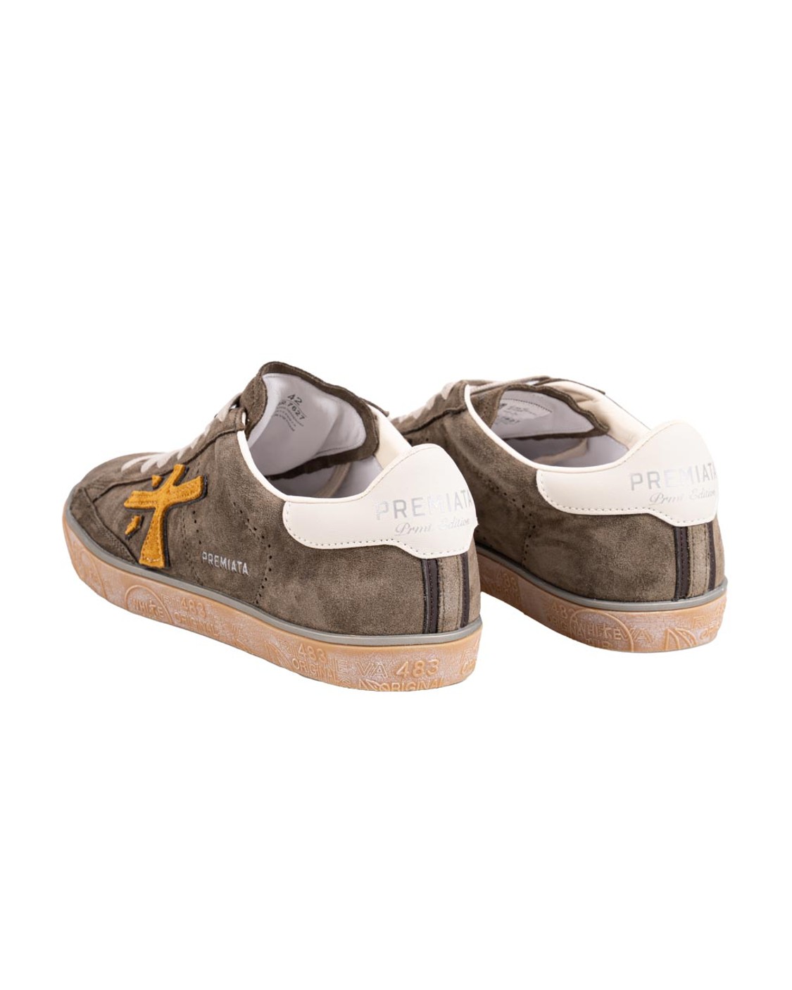 shop PREMIATA  Scarpa: Premiata sneakers "Steven 7627".
Tomaia in pelle, logo in pelle a contrasto di colore.
Altezza Suola 2,2 cm.
Fusbet interno 28,5 cm.
Composizione Suola: 100% Gomma.
Composizione Tomaia: 100% Pelle di vitello.
Composizione Fodera: 86% Pelle di capra 14% Pelle di vitello.
Fabbricato in Vietnam.. STEVEN-7627 number 6697536